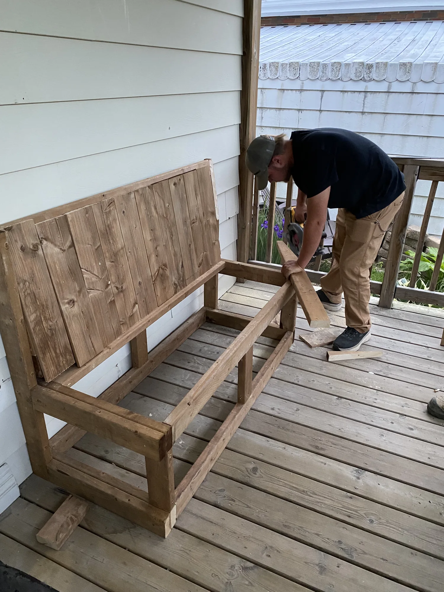 Outdoor Furniture — photo 2